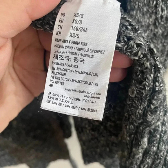 American Eagle Cardigan - Picture 8 of 12